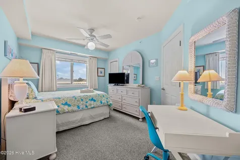 100 Olde Towne Yacht Club Drive Beaufort NC 28516