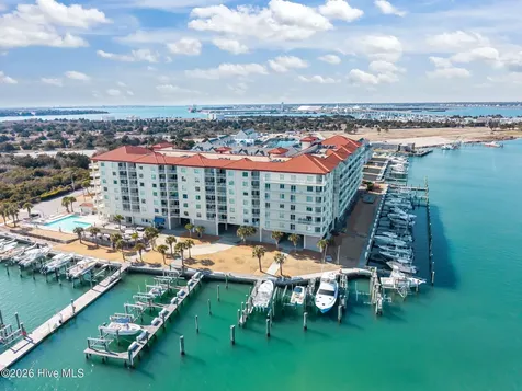 100 Olde Towne Yacht Club Drive Beaufort NC 28516
