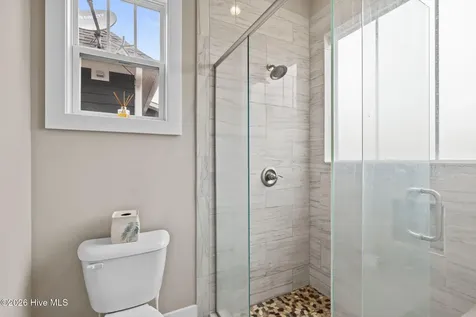 100 Sea Grove Lane Beaufort NC 28516