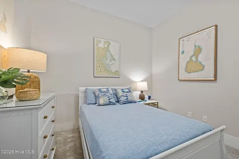 100 Sea Grove Lane Beaufort NC 28516