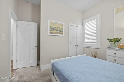 100 Sea Grove Lane Beaufort NC 28516