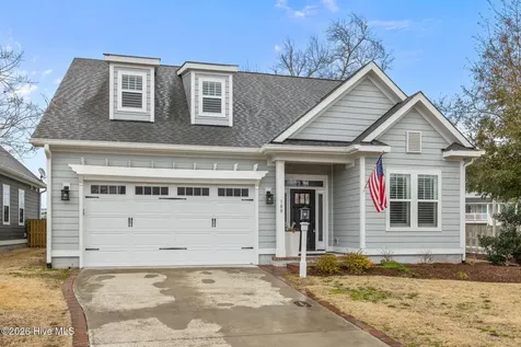 100 Sea Grove Lane Beaufort NC 28516