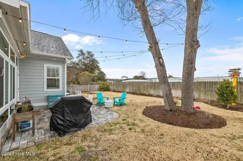 100 Sea Grove Lane Beaufort NC 28516