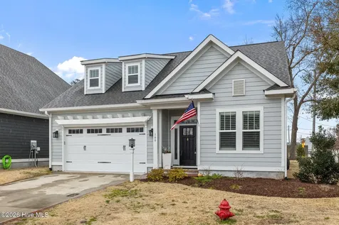 100 Sea Grove Lane Beaufort NC 28516
