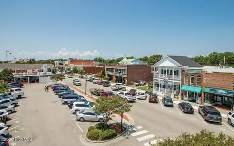 100 Sea Grove Lane Beaufort NC 28516