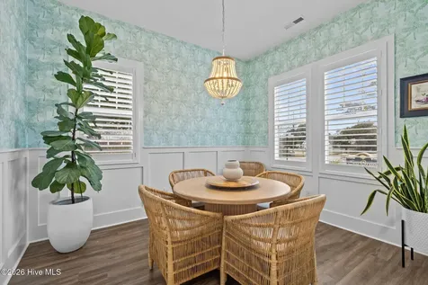 100 Sea Grove Lane Beaufort NC 28516