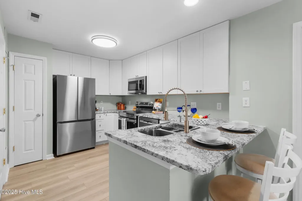4109 Breezewood Drive Wilmington NC 28412
