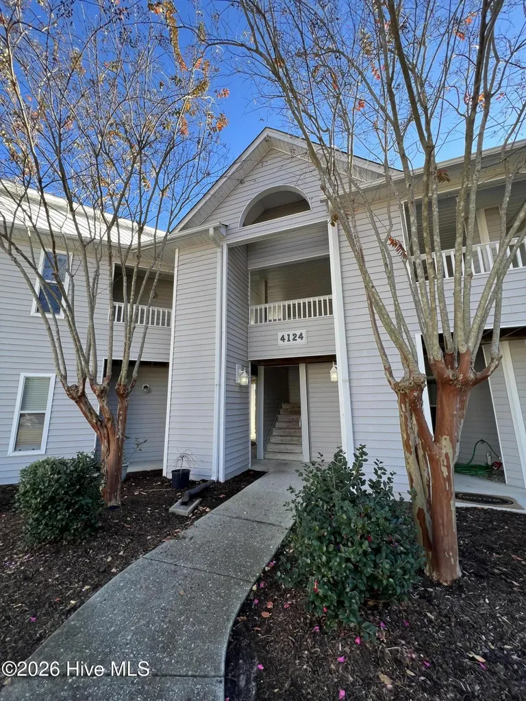 4124 Breezewood Drive Wilmington NC 28412