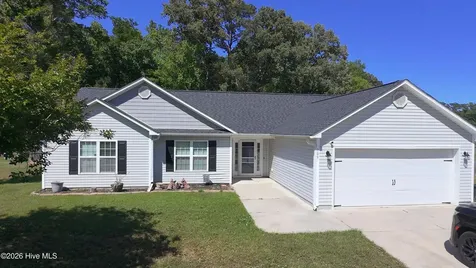 109 Hidden Hollow Drive Richlands NC 28574