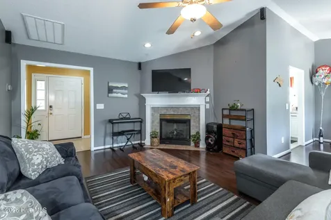 3704 Lena Lane Greenville NC 27834