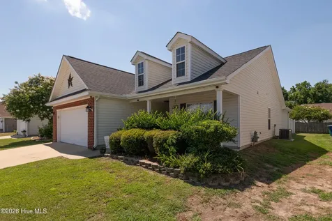 3704 Lena Lane Greenville NC 27834