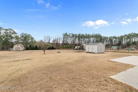 147 Farmhouse Lane Carthage NC 28327