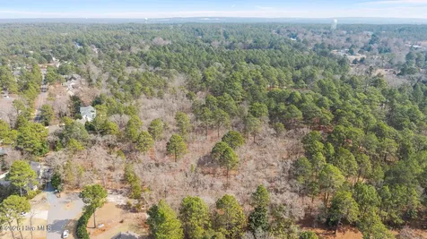 8 Heather Lane Pinehurst NC 28374