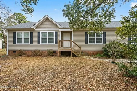 110 NE 67th Street Oak Island NC 28465