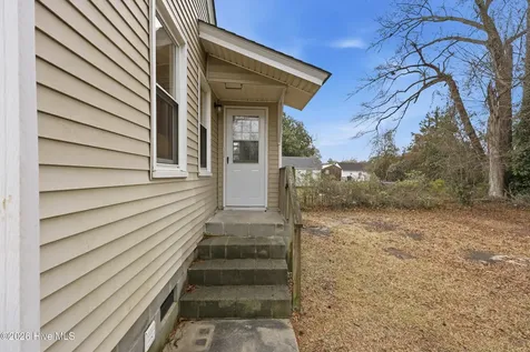 201 Harrell Street Elizabeth City NC 27909