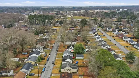 201 Harrell Street Elizabeth City NC 27909