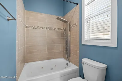 1305 Barnacle Lane Morehead City NC 28557