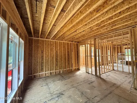 132 Owens Circle West End NC 27376