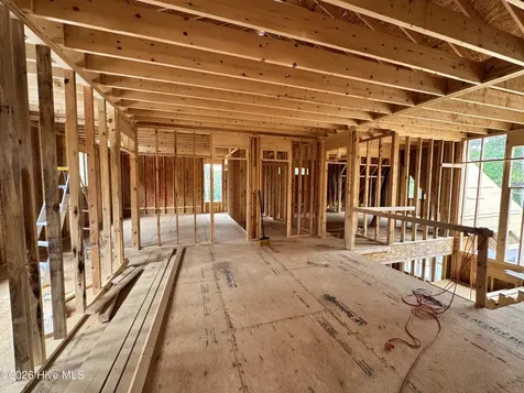 132 Owens Circle West End NC 27376