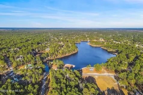 216 Foxcroft Road Southport NC 28461