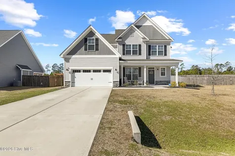 631 Aria Lane Hubert NC 28539