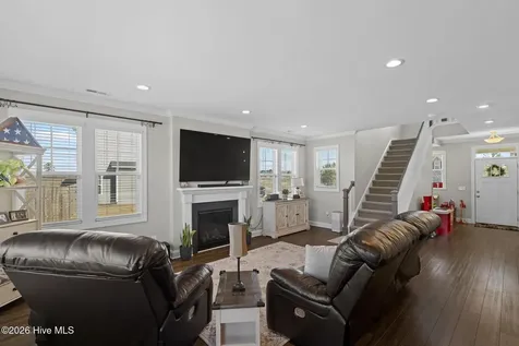 631 Aria Lane Hubert NC 28539