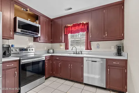 713 James Drive Newport NC 28570
