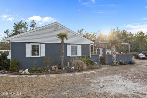 713 James Drive Newport NC 28570