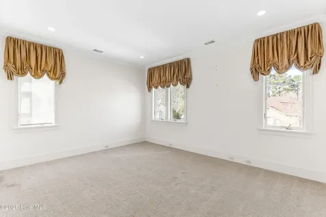 806 Paoli Court Wilmington NC 28409