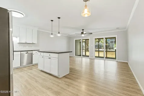 24 Boundaryline Drive NW Calabash NC 28467