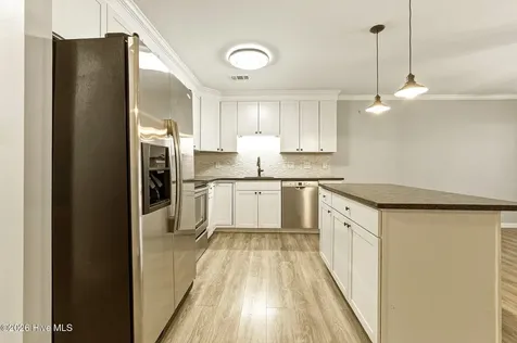 24 Boundaryline Drive NW Calabash NC 28467