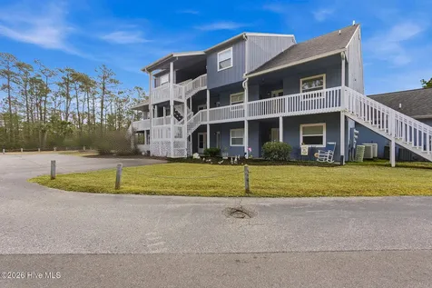 24 Boundaryline Drive NW Calabash NC 28467