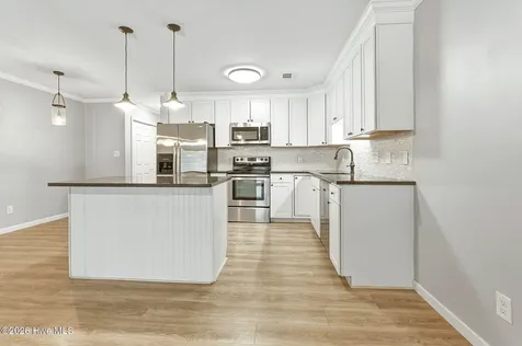 24 Boundaryline Drive NW Calabash NC 28467