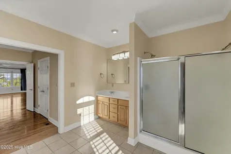 240 Drake Landing New Bern NC 28560