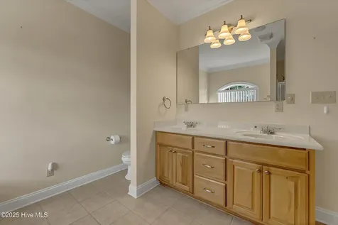 240 Drake Landing New Bern NC 28560