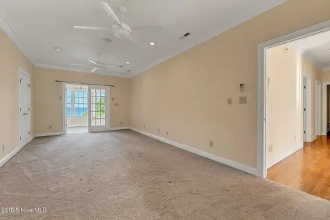 240 Drake Landing New Bern NC 28560