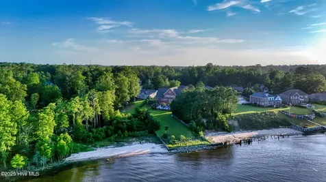 240 Drake Landing New Bern NC 28560