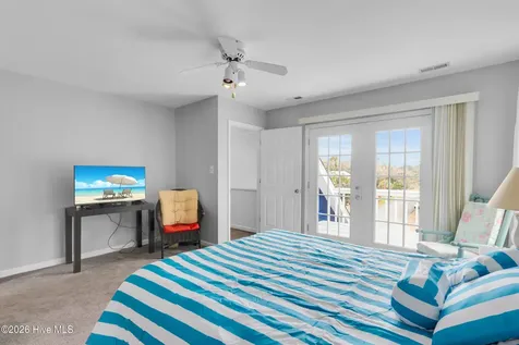 119 Indigo Drive Emerald Isle NC 28594