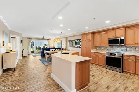 212 Old Causeway Road Beaufort NC 28516