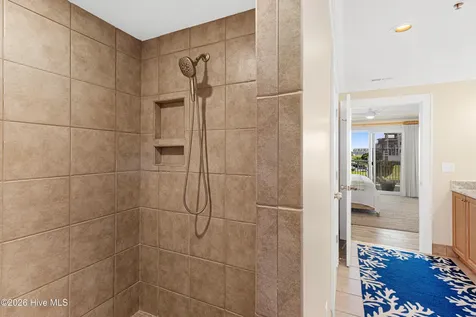 212 Old Causeway Road Beaufort NC 28516