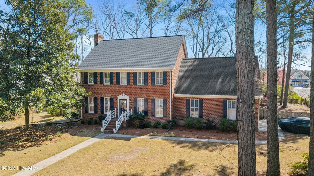 705 Kempton Drive Greenville NC 27834