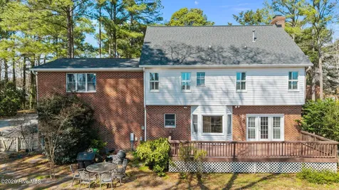 705 Kempton Drive Greenville NC 27834