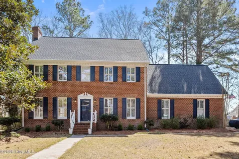 705 Kempton Drive Greenville NC 27834