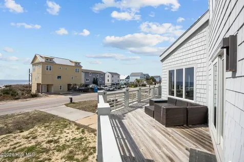 6618 W Beach Drive Oak Island NC 28465