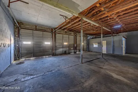 308 Dixon Street Wallace NC 28466