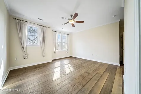 648 Village Park Drive Wilmington NC 28405