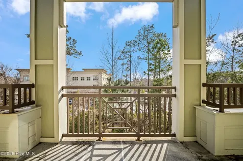 648 Village Park Drive Wilmington NC 28405