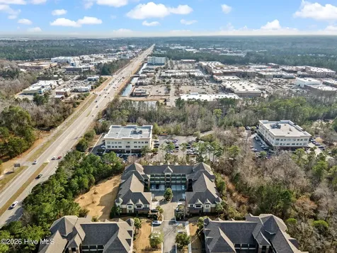 648 Village Park Drive Wilmington NC 28405