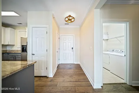 648 Village Park Drive Wilmington NC 28405
