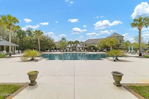 648 Village Park Drive Wilmington NC 28405